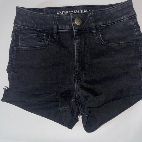 American Eagle Outfitters Women's Black Shorts - Picture 1 of 3